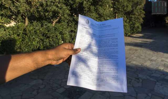 Incendi, sgomberi e tangenti: il mondo dei rom baresi  infuocato. Che cosa fare?